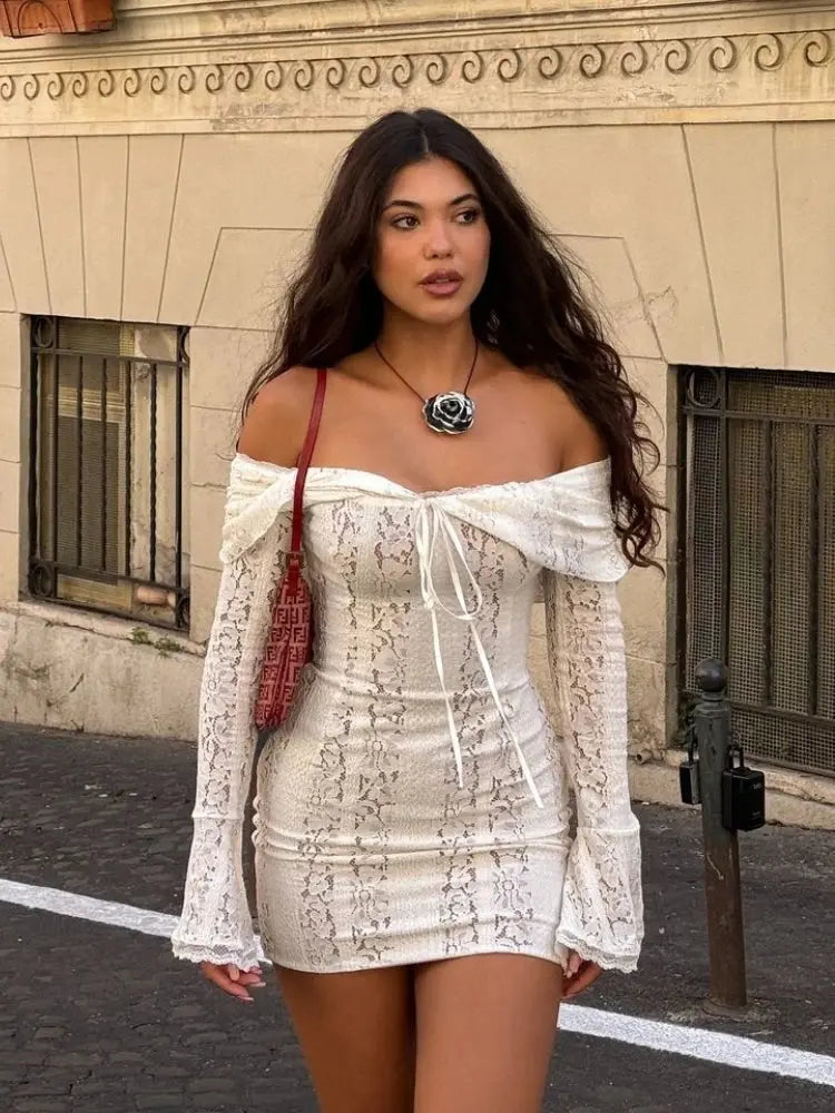 Hollow Out Lace Backless Slim Long Dress Women Strapless Lace Up Off Shoulder Dresses Chic 2025 New Sexy Female Party Club Robes Élixir Haute